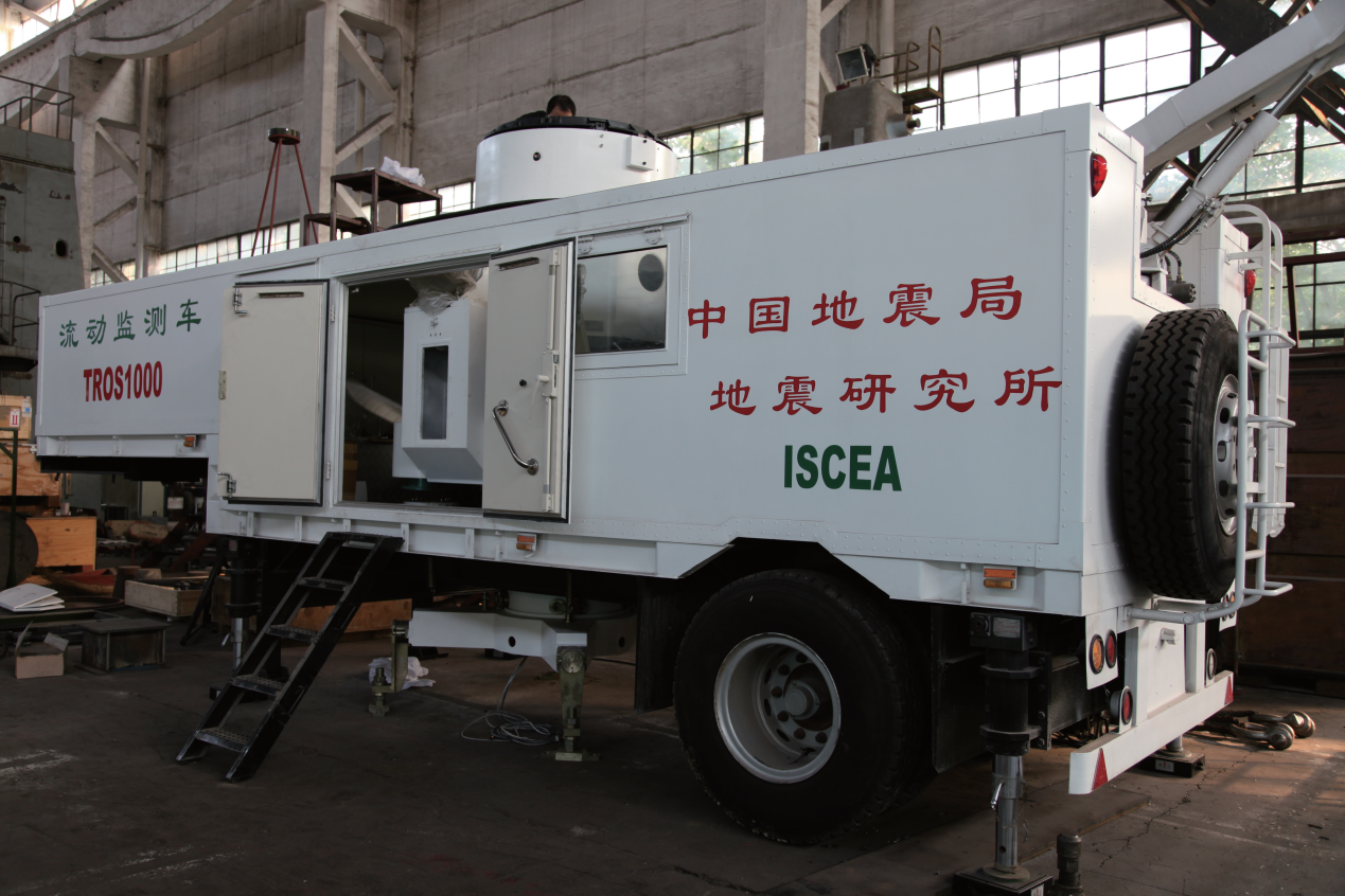 TROS1000-1米車載衛(wèi)星激光測距望遠(yuǎn)鏡